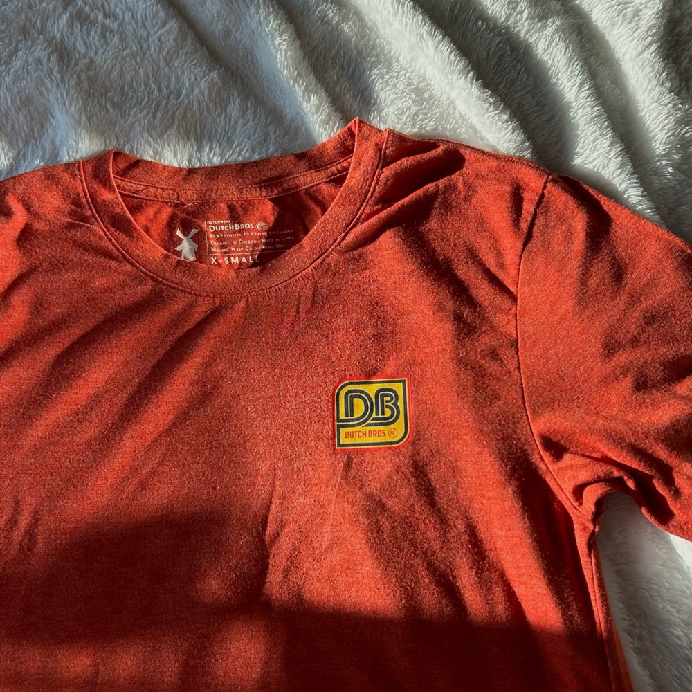 Dutch bros Burnt orange DB t-shirt